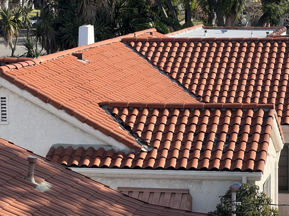 Slide of Top Elite Roofing