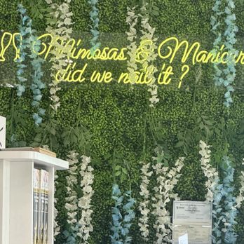 Herbal Nails & Spa- Eastvale - Mami, pedí and mimosas - Nail Salons Near Me - Eastvale, California Herbal Nails & Spa- Eastvale - Mami, pedí and mimosas - Nail Salons Near Me - Eastvale, California