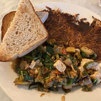 Beacon Bread Company - Mediterranean Tofu Scramble - Breakfast & Brunch Near Me - Beacon, New York