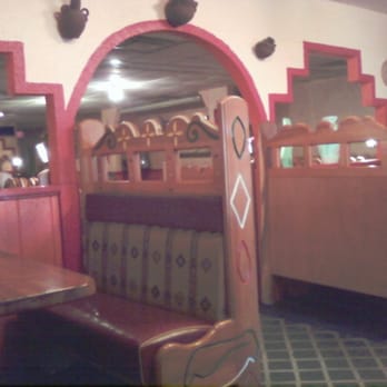El Rey Tolteca Mexican Restaurant - The warm colors of the South West - Mexican Near Me - Manassas, Virginia