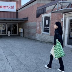 ICA Supermarket Ålidhem - My favorite supermarket during my school years.
