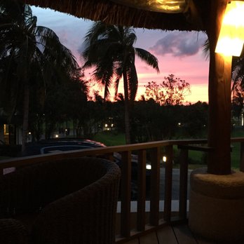 Sasi Thai - Sunset from our table - Thai Near Me - Cancún, ROO Sasi Thai - Sunset from our table - Thai Near Me - Cancún, ROO