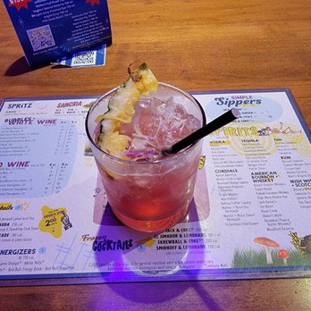 Mellow Mushroom St Peters - Pizza Near Me - Cottleville, Missouri