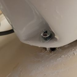 Mel's Remodeling - This how the sink looks after  3 days.
