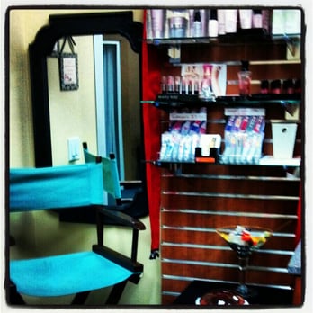 Amanda's Custom Styles - Hair Salons Near Me - Redondo Beach, California