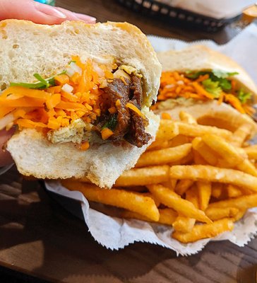 Banh Appetit by null