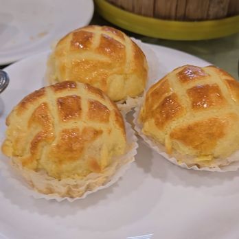 New Port Restaurant - Pineapple Bun Tart with Sesame filling in Mochi Ball - Dim Sum Near Me - Sunnyvale, California New Port Restaurant - Pineapple Bun Tart with Sesame filling in Mochi Ball - Dim Sum Near Me - Sunnyvale, California