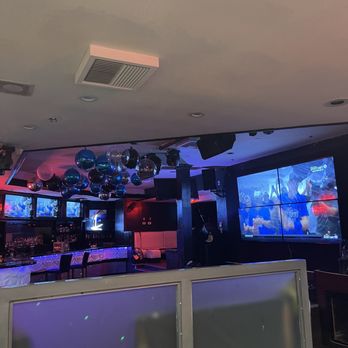 Coco Bongo - Lots of tvs - Mexican Near Me - Downey, California