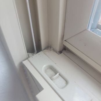 Trustworthy Cleaning Services - Every window untouched - Home Cleaning Near Me - Austin, Texas