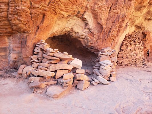 Boynton Canyon Trail by null