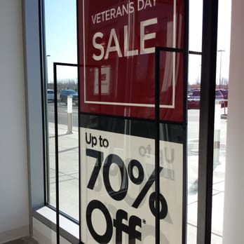 Saks Off 5th - Outlet Stores Near Me - Niagara Falls, New York Saks Off 5th - Outlet Stores Near Me - Niagara Falls, New York