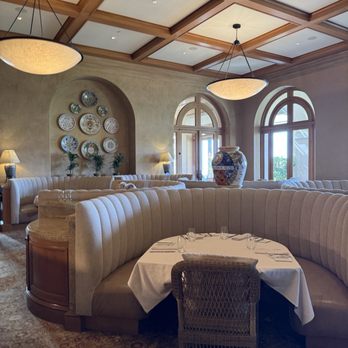 Pelican Grill - Inside seating - New American Near Me - Newport Coast, California Pelican Grill - Inside seating - New American Near Me - Newport Coast, California