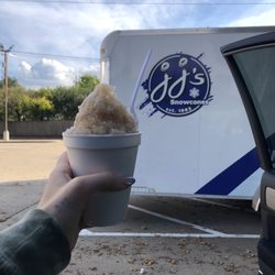 Jj's Snowcones - Charliechino!