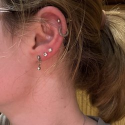 Gysbers Jewelry - The ear piercing they gave me (3rd lobe)