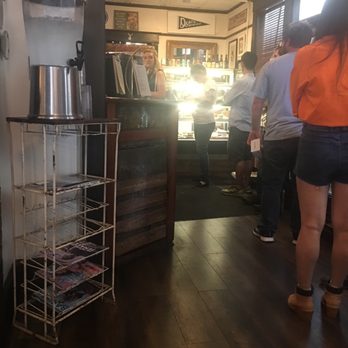 Foxy Loxy Cafe - Cafes Near Me - Savannah, Georgia
