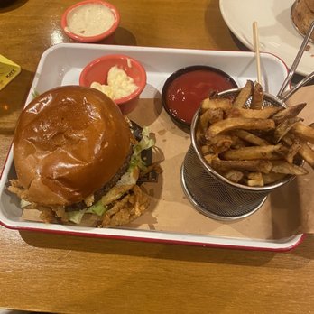 Burg’r & Barrel - Pimento burger - Burgers Near Me - Johnson City, Tennessee Burg’r & Barrel - Pimento burger - Burgers Near Me - Johnson City, Tennessee