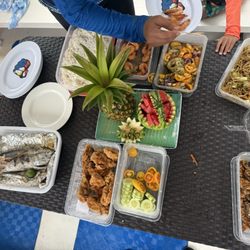 J. Benito Tours - Lunch time