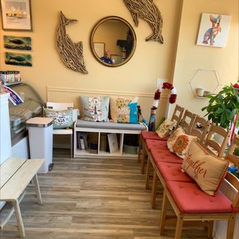 LOL Sushi - a living room with wooden furniture and a mirror - Sushi Bars Near Me - Fort Lee, New Jersey LOL Sushi - a living room with wooden furniture and a mirror - Sushi Bars Near Me - Fort Lee, New Jersey