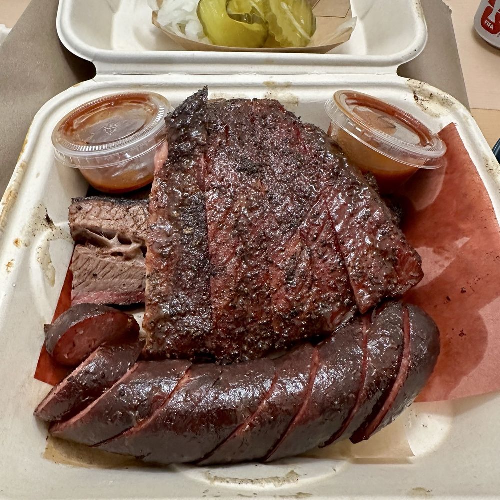 Belly Barbecue - Ribs, spicy sausage and briscuit - Barbeque Near Me - Folsom, California