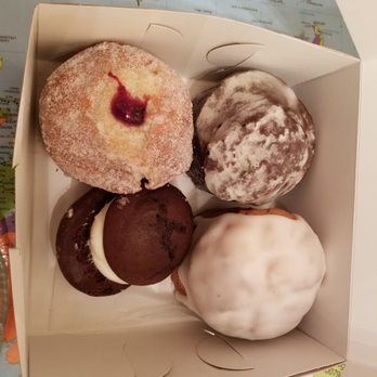 Brownie Points - Bakeries Near Me - Summit, New Jersey