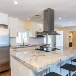 Stone Burg Marble and Granite - White Arabesque Kitchen