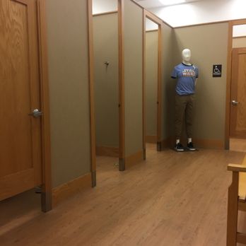 Kohl's - Dressing rooms have waiting area :) - Department Stores Near Me - CHESTERFIELD, Michigan Kohl's - Dressing rooms have waiting area :) - Department Stores Near Me - CHESTERFIELD, Michigan