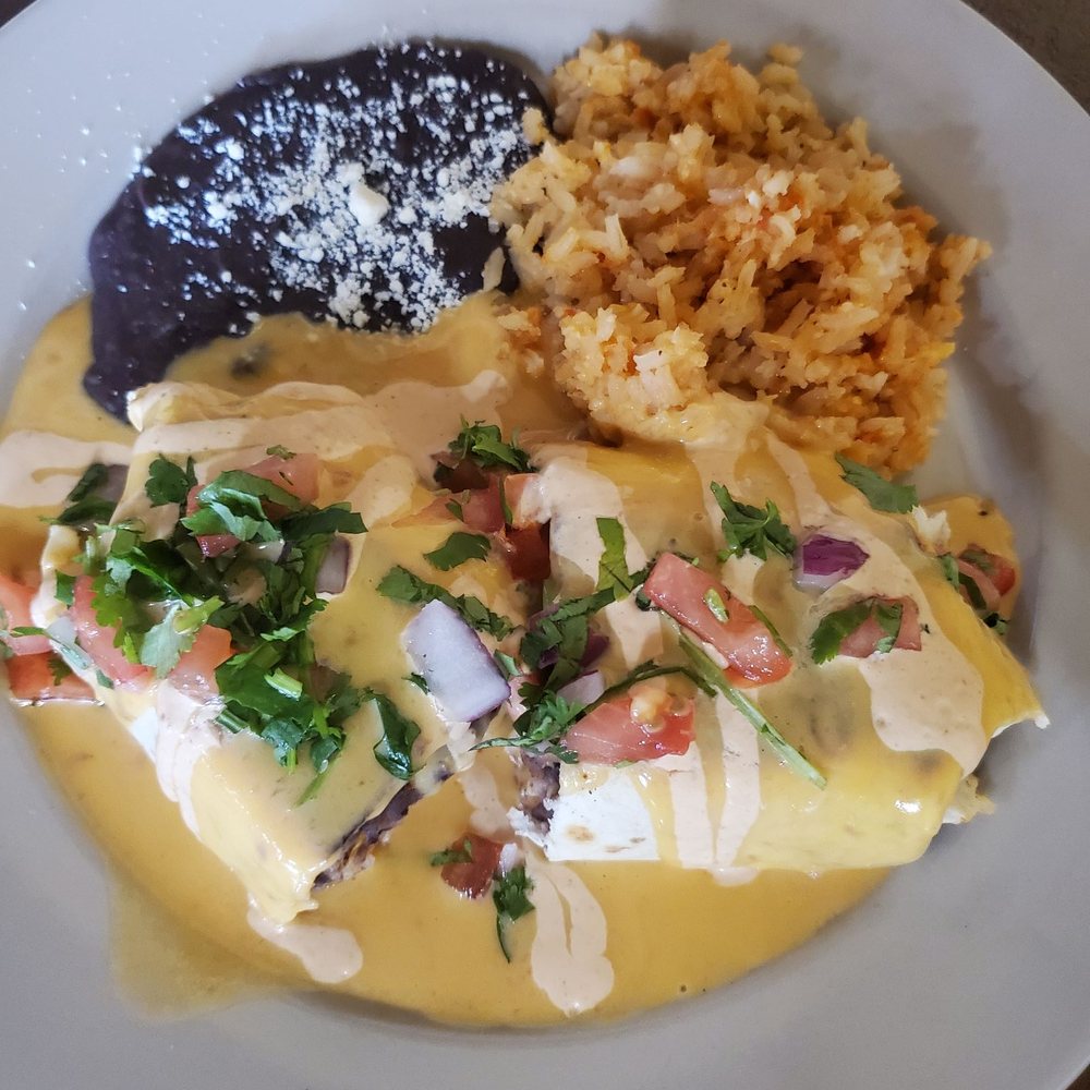 Maga's Cafe - burrito sabanero - Breakfast & Brunch Near Me - Houston, Texas Maga's Cafe - burrito sabanero - Breakfast & Brunch Near Me - Houston, Texas