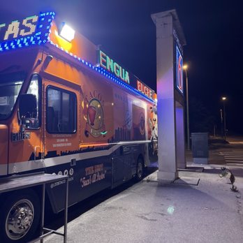 Leo's Tacos - Next or ocean beach - Tacos Near Me - San Francisco, California