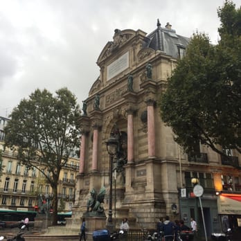La Fontaine Saint Michel - Brasseries Near Me - Paris, 75 La Fontaine Saint Michel - Brasseries Near Me - Paris, 75