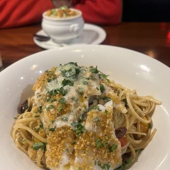 ReelHouse Marina Bay - Cod w/ Linguine - New American Near Me - Quincy, Massachusetts