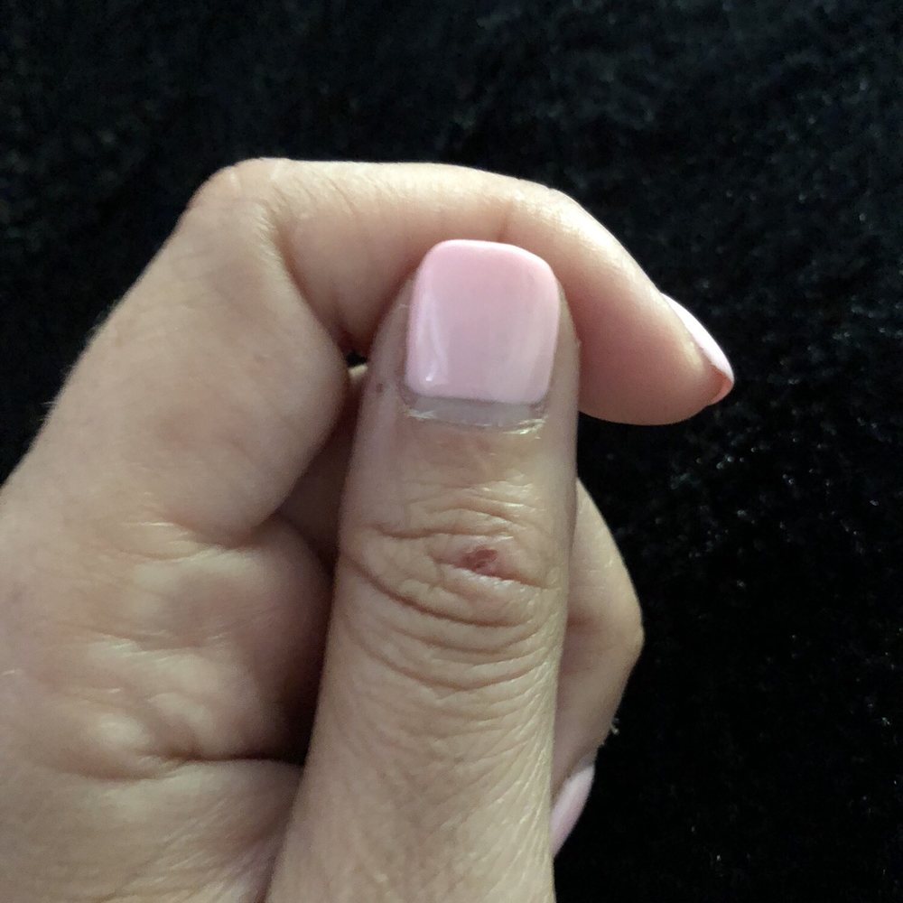 Brittany Nails - Gel manicure by Lisa. 7 days old - Nail Salons Near Me - Alta Loma, California