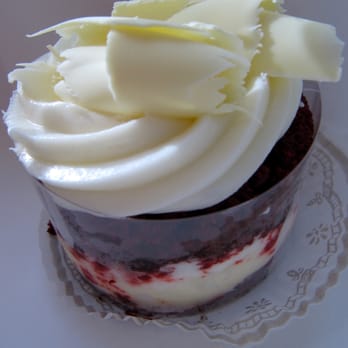 Zov's - red velvet cheesecake - Mediterranean Near Me - Tustin, California Zov's - red velvet cheesecake - Mediterranean Near Me - Tustin, California