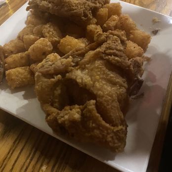 Adagio's Pizza Factory - Chicken dinner with all white meat and tater tots instead of broasted potatoes. - Pizza Near Me - New Brighton, Minnesota