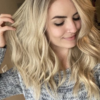 Brush - Hair by Ayla Bianchi at Brush in Healdsburg, CA - Hair Salons Near Me - Healdsburg, California Brush - Hair by Ayla Bianchi at Brush in Healdsburg, CA - Hair Salons Near Me - Healdsburg, California