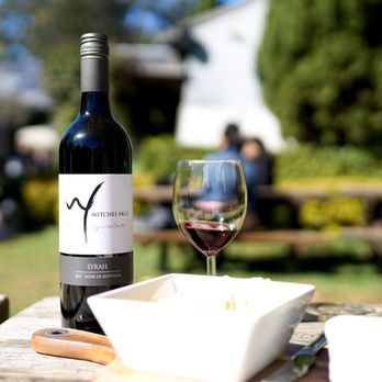 Pineapple Tours - Wine Tours Near Me - Surfers Paradise, QLD Pineapple Tours - Wine Tours Near Me - Surfers Paradise, QLD