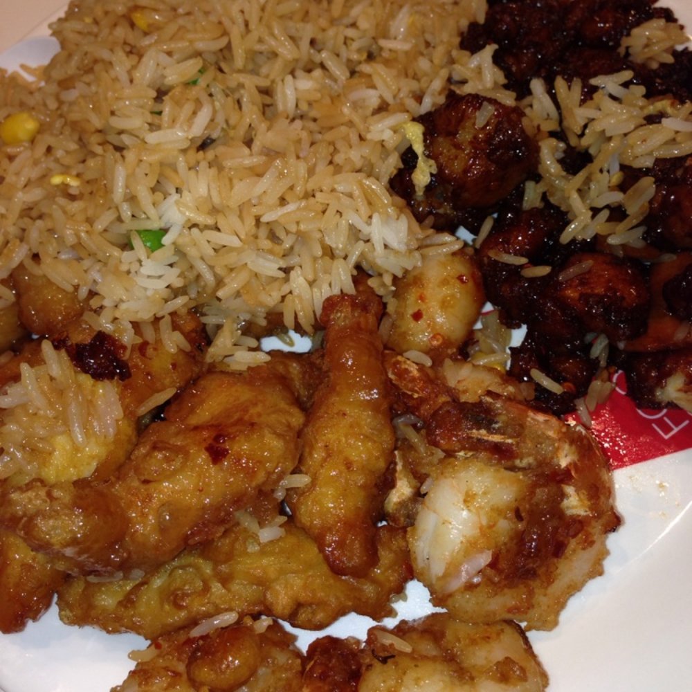 General Tao, lemon chicken and chilli shrimp General Tao, lemon chicken and chilli shrimp