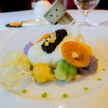 Le Cirque - soft poached egg, osetra caviar, sunchoke puree, cauliflower & broccoli florets, paprika crostini, truffle vinaigrette - $15sup - French Near Me - Las Vegas, Nevada Le Cirque - soft poached egg, osetra caviar, sunchoke puree, cauliflower & broccoli florets, paprika crostini, truffle vinaigrette - $15sup - French Near Me - Las Vegas, Nevada