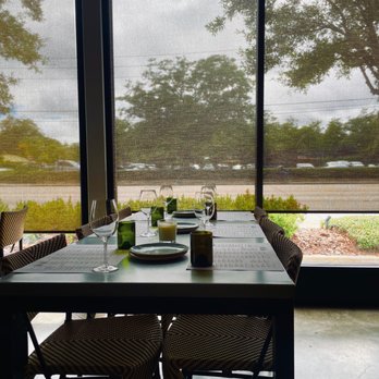 Sixty Vines - Lovely Setting - Wine Bars Near Me - Winter Park, Florida Sixty Vines - Lovely Setting - Wine Bars Near Me - Winter Park, Florida