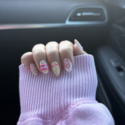 Lux Nails Spa - Nail Art