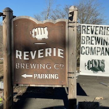 Reverie Brewing Company - Sign at the entrance - Breweries Near Me - Newtown, Connecticut