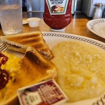 Waffle House - Breakfast & Brunch Near Me - Cincinnati, Ohio Waffle House - Breakfast & Brunch Near Me - Cincinnati, Ohio