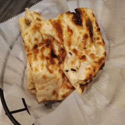 Taj Mahal Indian Restaurant - Naan