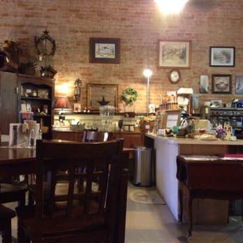Amanda's Bakery & Bistro - Seating and register - Bakeries Near Me - Abilene, Kansas Amanda's Bakery & Bistro - Seating and register - Bakeries Near Me - Abilene, Kansas