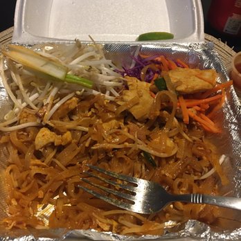 Thippawan Thai Restaurant - Chicken pad Thai no peanuts - Thai Near Me - Rancho Cucamonga, California Thippawan Thai Restaurant - Chicken pad Thai no peanuts - Thai Near Me - Rancho Cucamonga, California