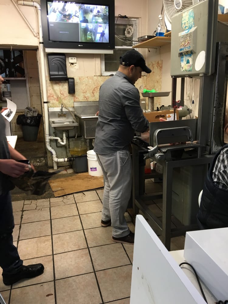 HALAL MEAT AND GROCERY Updated September 2024 772 Newark