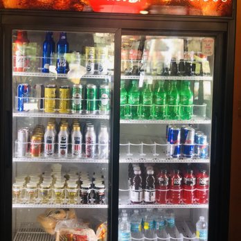 Banyan Tree Snack Bar - Soda / beer / water / Gatorade - Wraps Near Me - St. Petersburg, Florida Banyan Tree Snack Bar - Soda / beer / water / Gatorade - Wraps Near Me - St. Petersburg, Florida