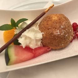 Restaurant Pasta - Eis-Marillenknöderl