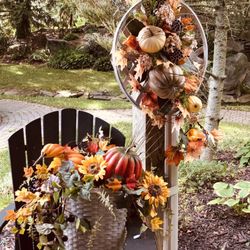 Naturally Country - Custom designed floral arrangements for all seasons and every reason or just because.