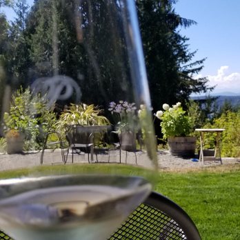 Palouse Winery - Wineries Near Me - Vashon, Washington