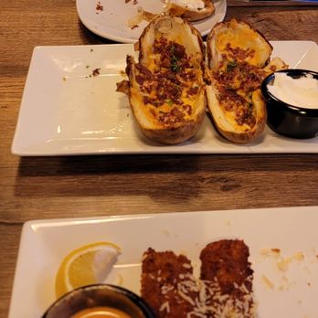 Mo's River Road Grill - Wine Bars Near Me - Salinas, California Mo's River Road Grill - Wine Bars Near Me - Salinas, California
